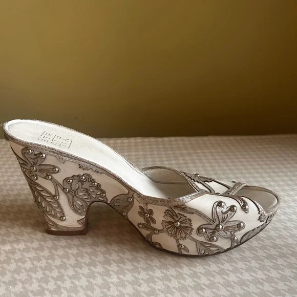 Strategia white and silver platform open toes and open heel - Main Image